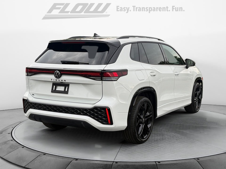 2026 Volkswagen Tiguan SE R-Line Black