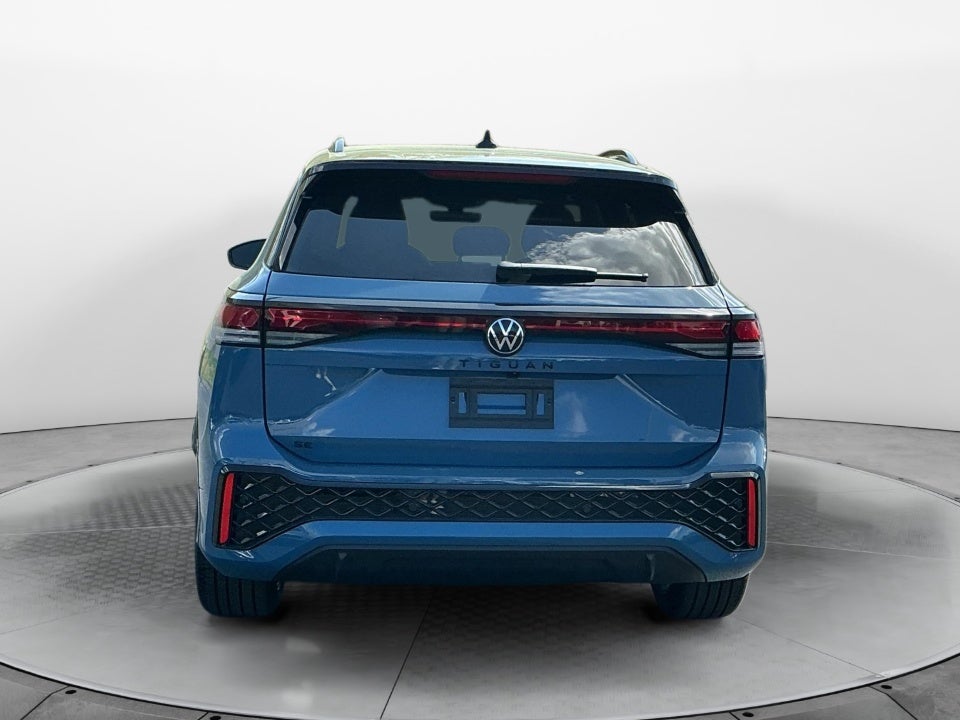 2026 Volkswagen Tiguan SE R-Line Black