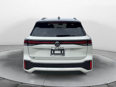 2026 Volkswagen Tiguan SE R-Line Black