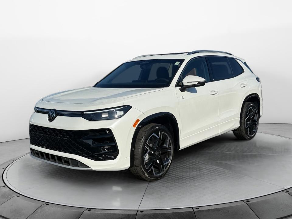 2026 Volkswagen Tiguan SEL R-Line Turbo