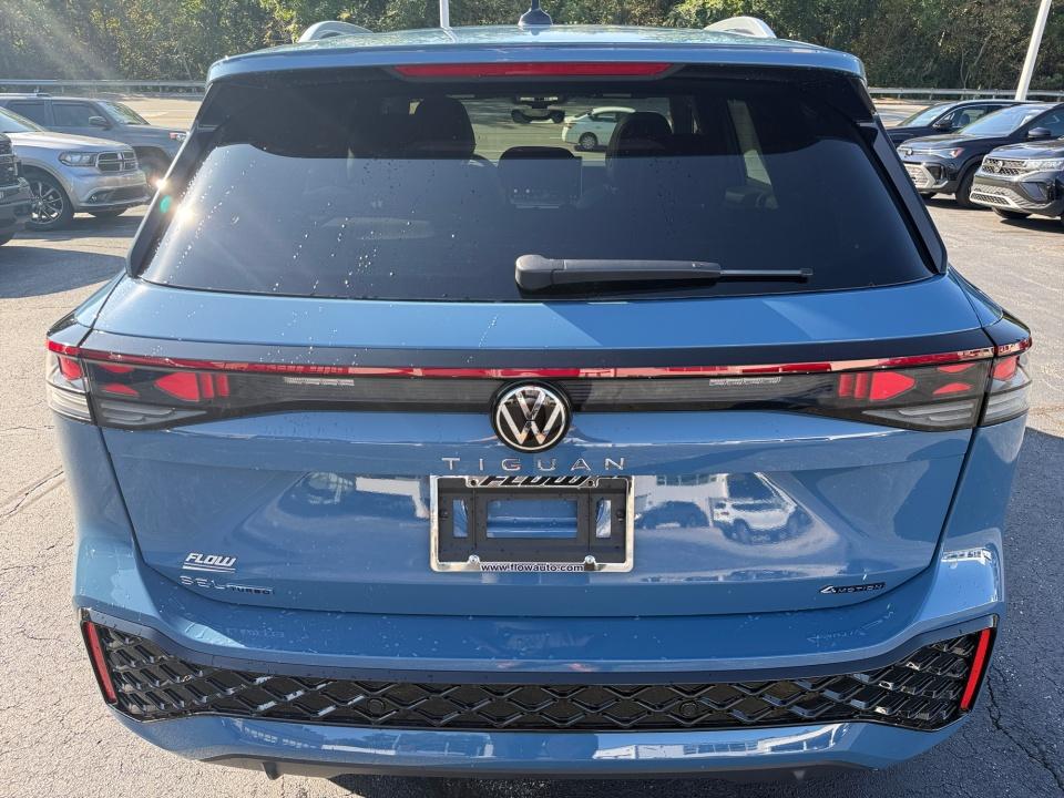2026 Volkswagen Tiguan SEL R-Line Turbo