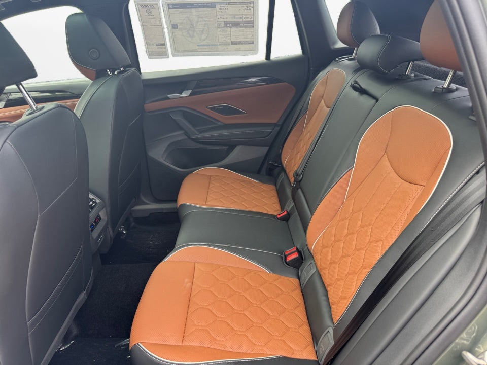 2026 Volkswagen Tiguan SEL R-Line Turbo