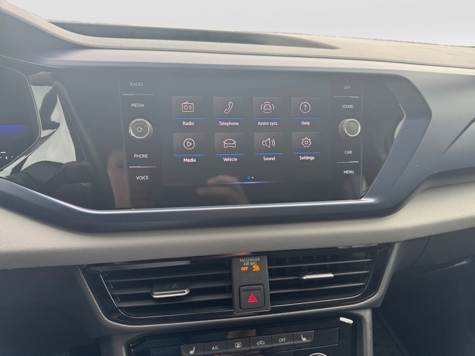 2023 Volkswagen Taos SE