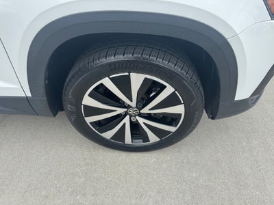 2023 Volkswagen Taos SE