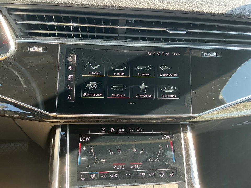 2021 Audi Q7 Premium Plus 55 TFSI quattro Tiptronic