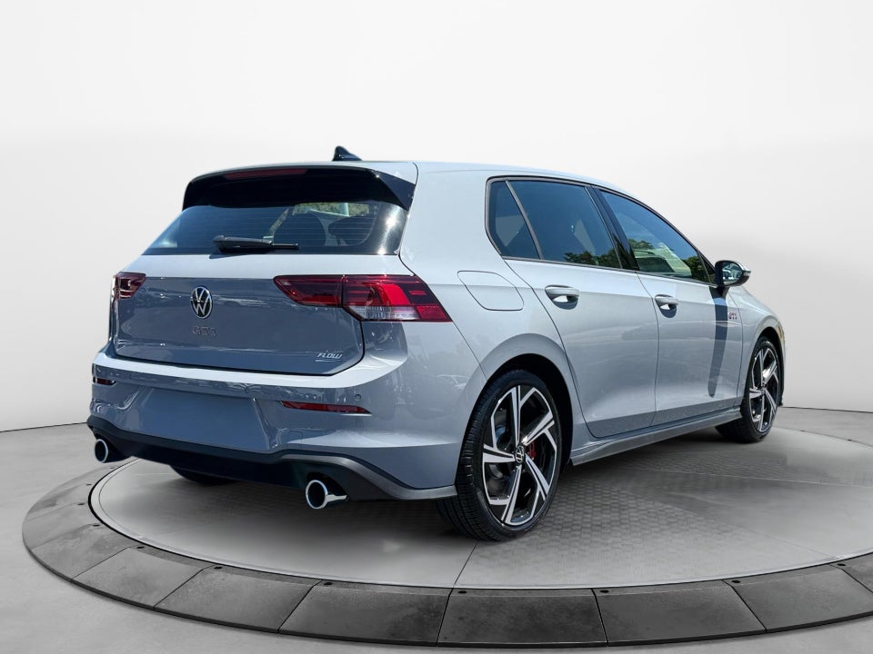 2026 Volkswagen Golf GTI SE