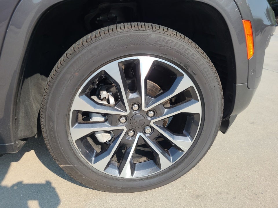2022 Jeep Grand Cherokee Overland