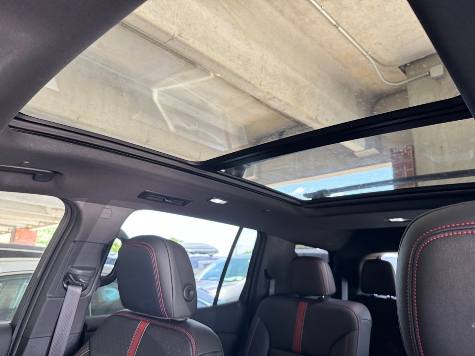 2025 Chevrolet Traverse FWD RS