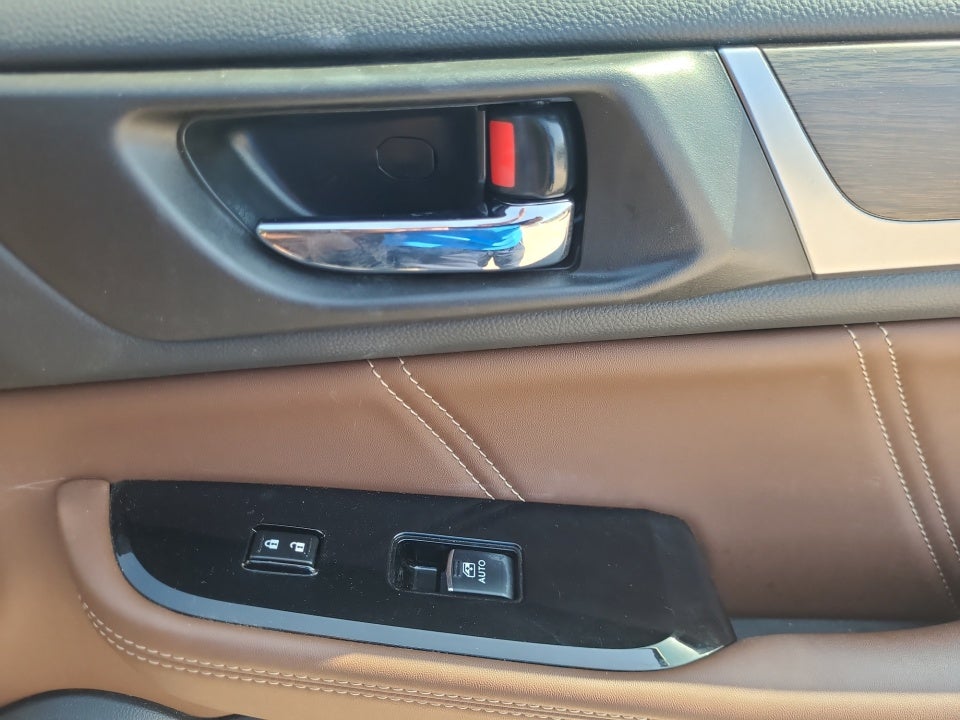 2018 Subaru Outback Touring