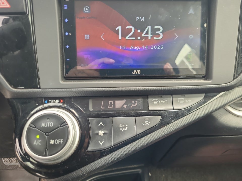 2017 Toyota Prius c Three