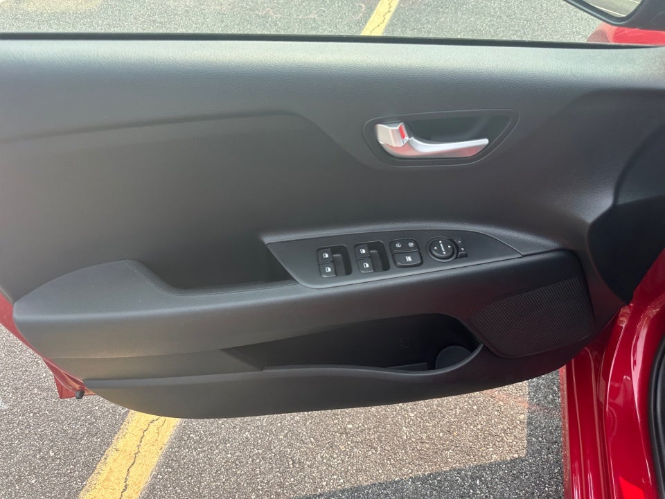 2023 Kia Rio 5-Door S