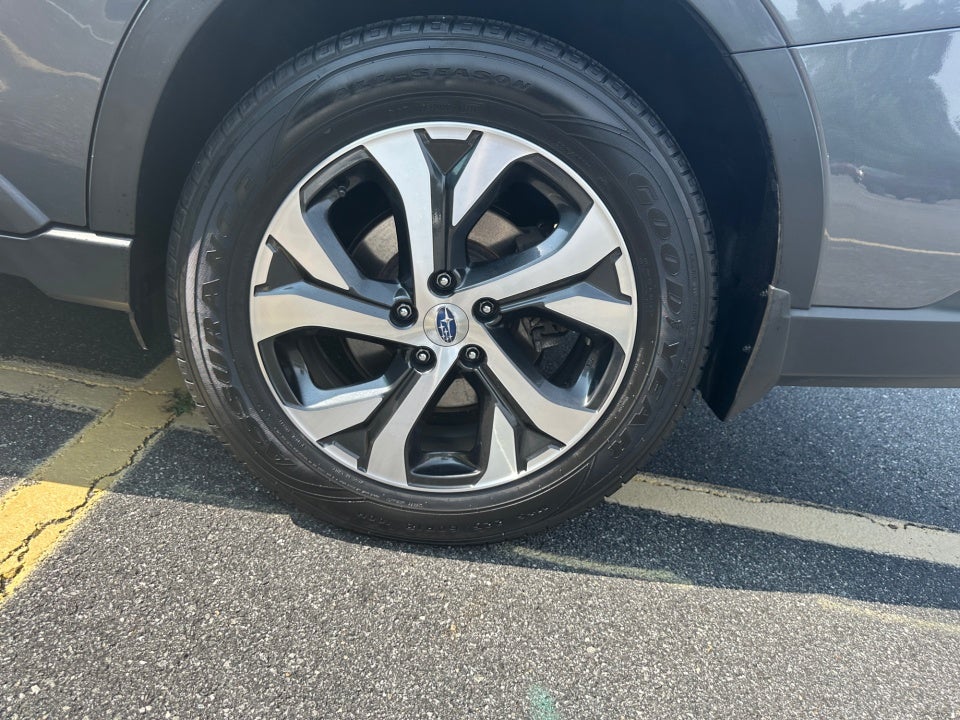 2021 Subaru Outback Touring