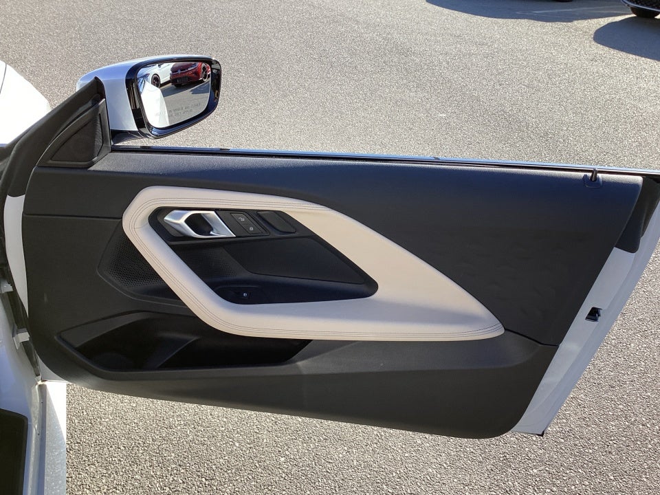 2025 BMW 2 Series 230i