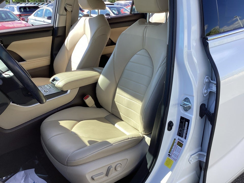 2021 Toyota Highlander XLE