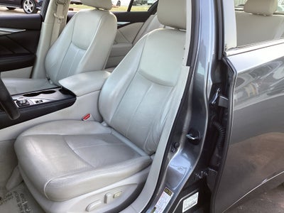 2015 INFINITI Q50 Premium