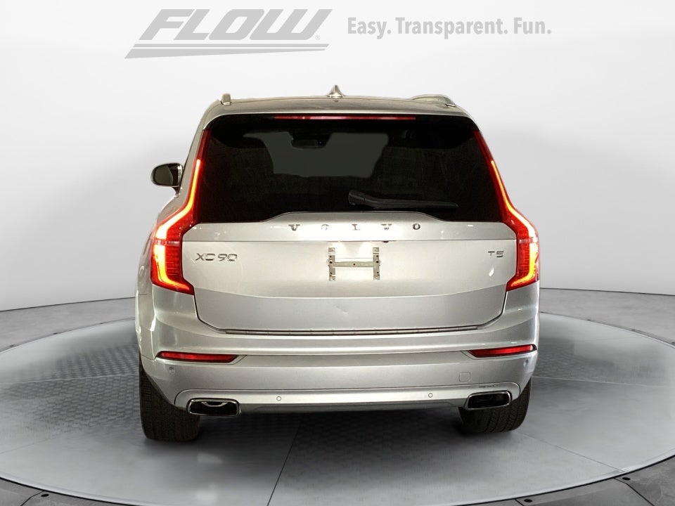 2020 Volvo XC90 Momentum