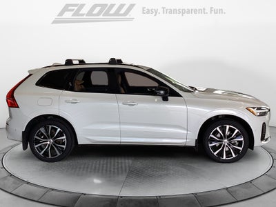 2023 Volvo XC60 B5 Ultimate Dark Theme