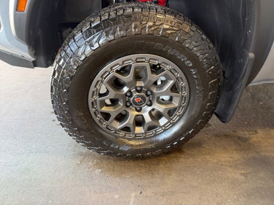 2026 Nissan Frontier PRO-4X w/R Package