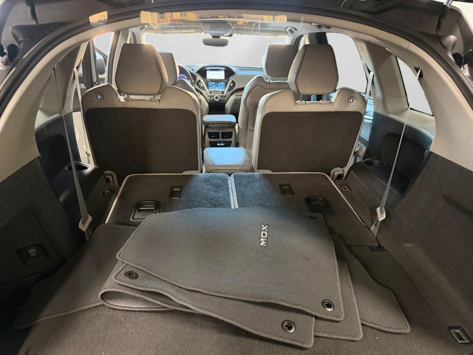 2018 Acura MDX w/Advance Pkg