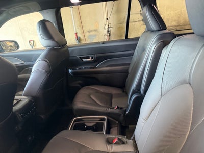 2026 Toyota Grand Highlander Hybrid Hybrid Nightshade Edition