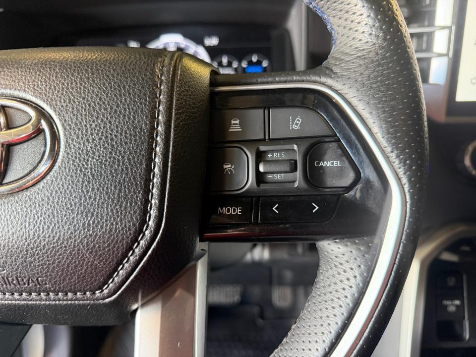 2023 Toyota Tundra i-FORCE MAX Platinum Hybrid