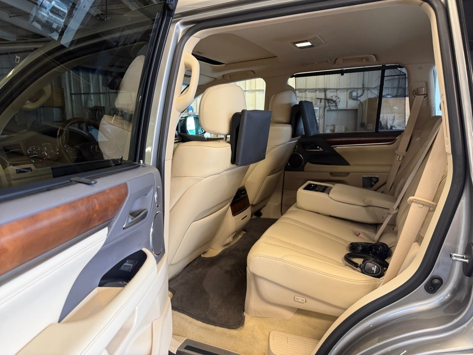 2021 Lexus LX 570 LX 570