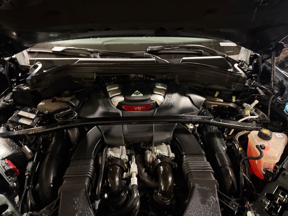 2023 Alfa Romeo Stelvio Quadrifoglio AWD