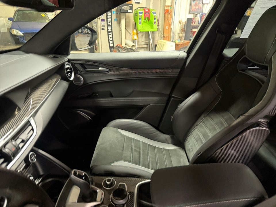 2023 Alfa Romeo Stelvio Quadrifoglio AWD