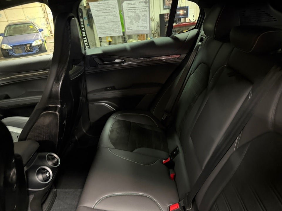 2023 Alfa Romeo Stelvio Quadrifoglio AWD
