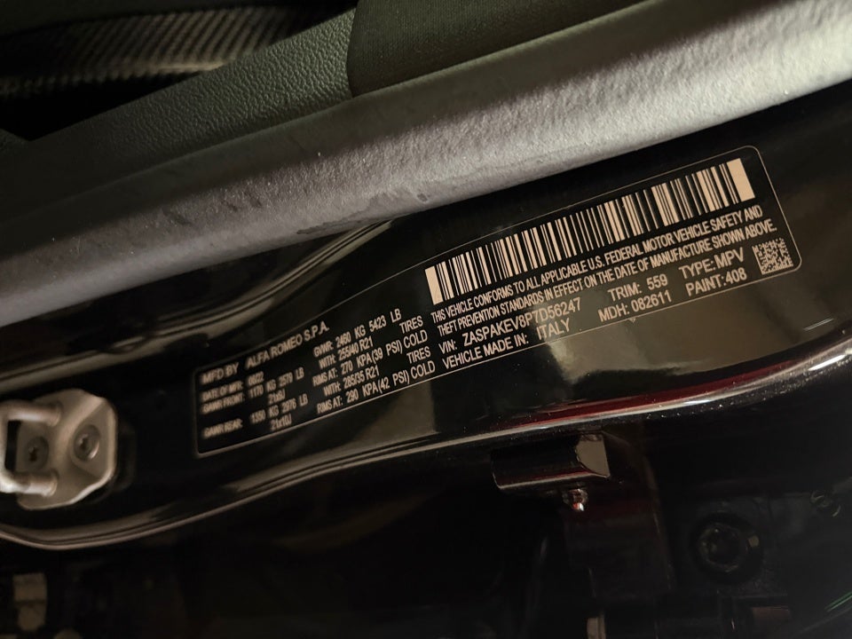 2023 Alfa Romeo Stelvio Quadrifoglio AWD