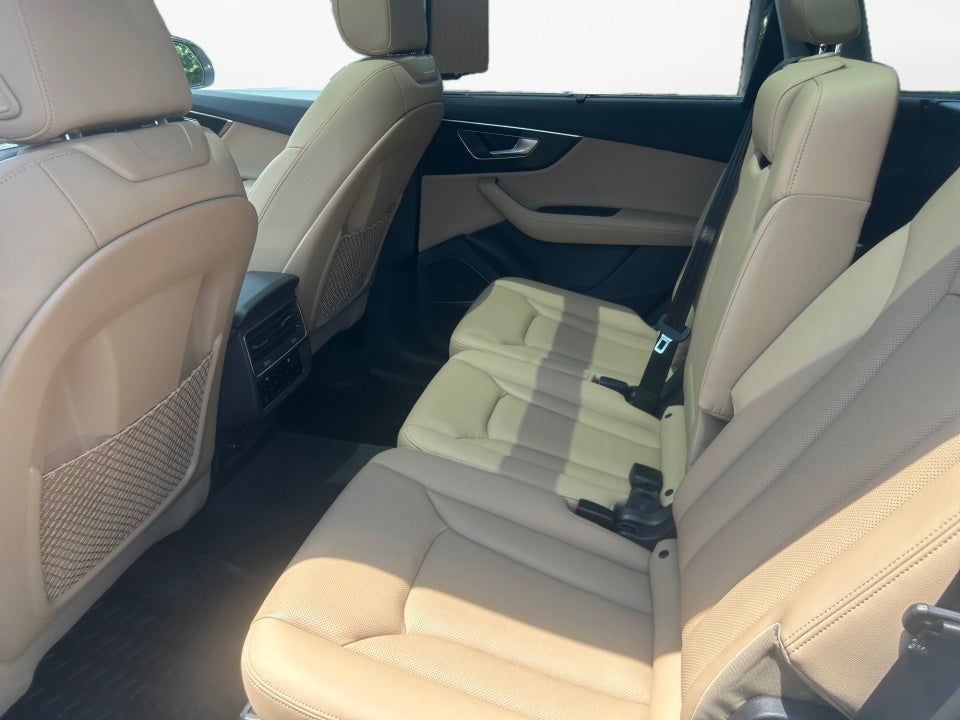 2023 Audi Q7 Premium Plus 45 TFSI quattro Tiptronic
