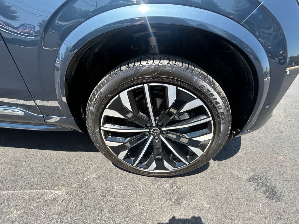 2026 Volvo XC90 Plus