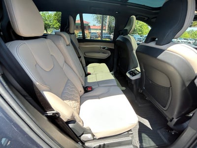2026 Volvo XC90 Plus