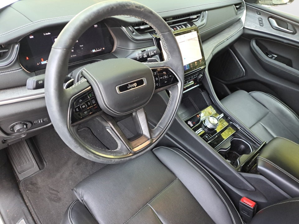 2023 Jeep Grand Cherokee Overland