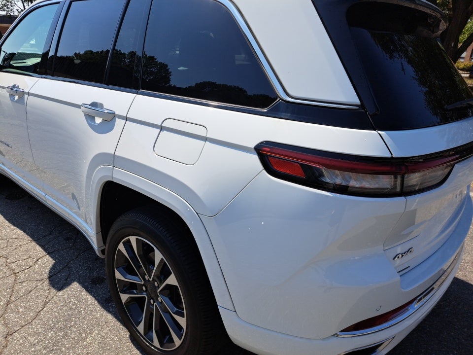 2023 Jeep Grand Cherokee Overland