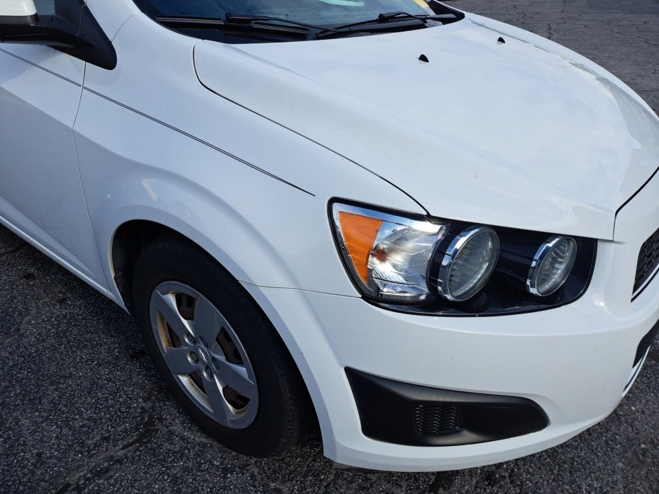 2013 Chevrolet Sonic LS