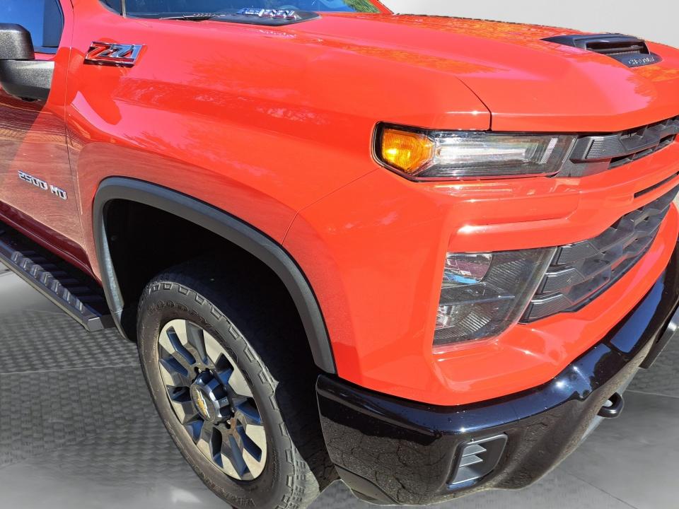 2024 Chevrolet Silverado 2500HD Custom