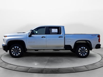 2022 Chevrolet Silverado 2500HD Custom