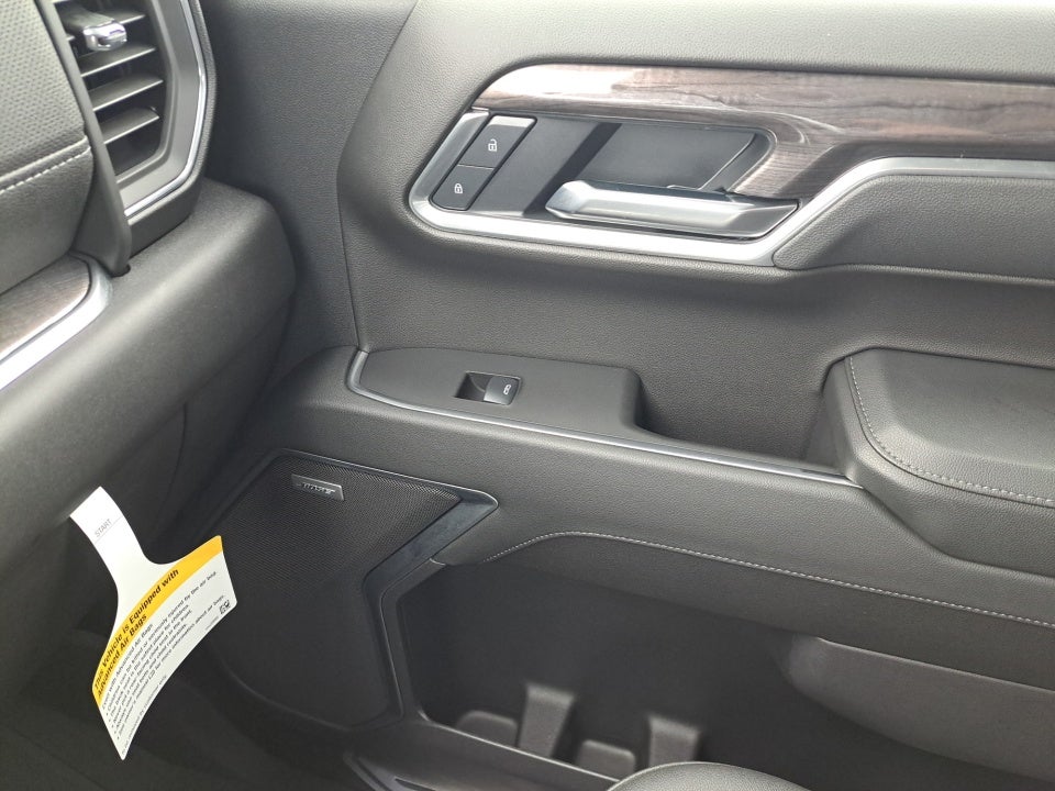 2025 Chevrolet Silverado 1500 4WD Crew Cab Short Bed LTZ