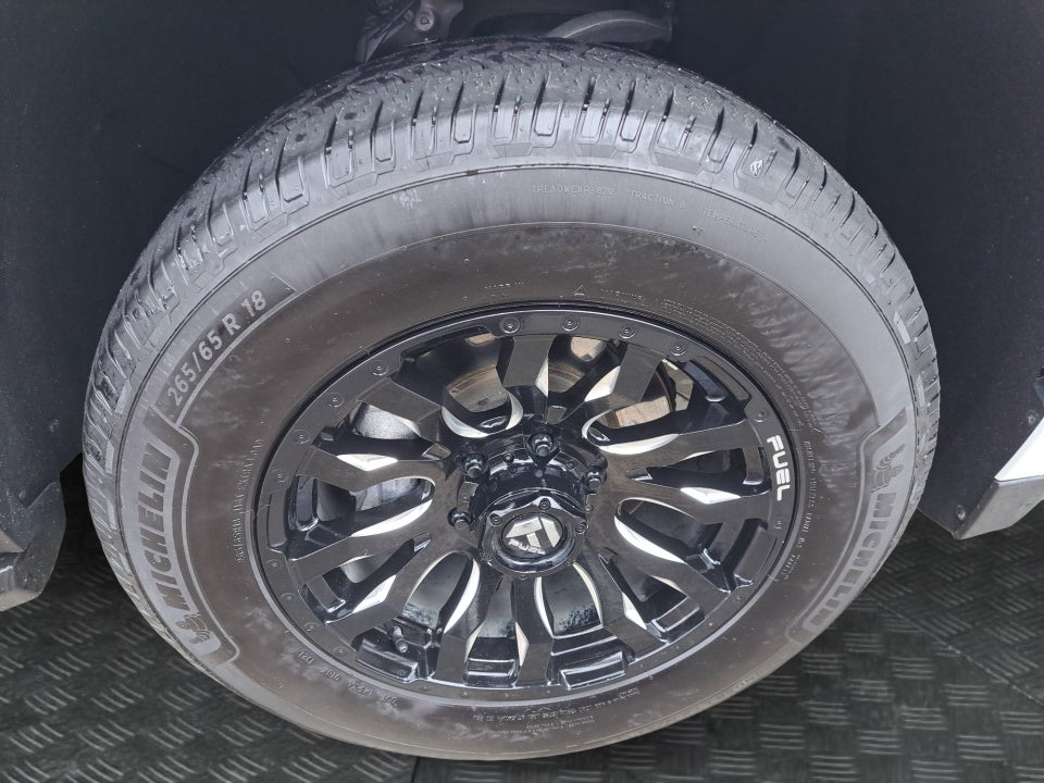 2022 GMC Yukon XL SLE