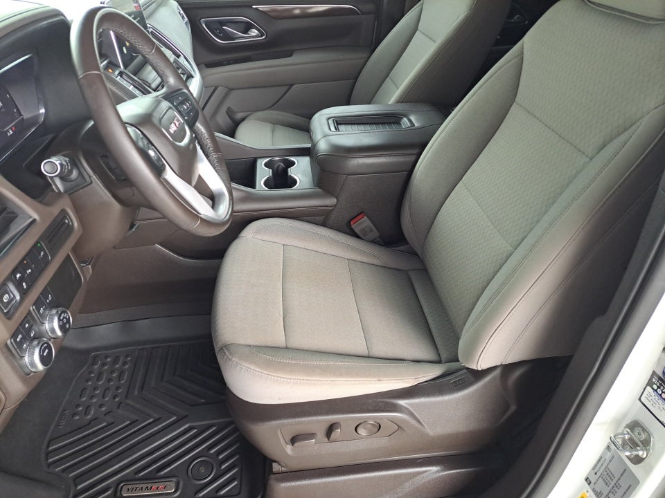 2022 GMC Yukon XL SLE