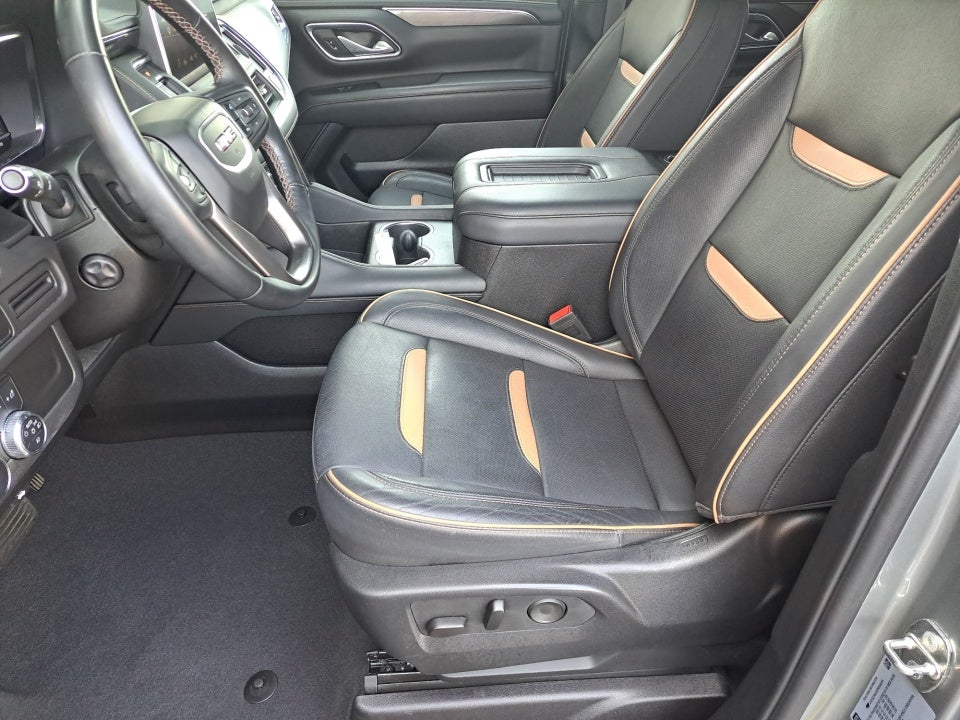 2023 GMC Yukon XL AT4