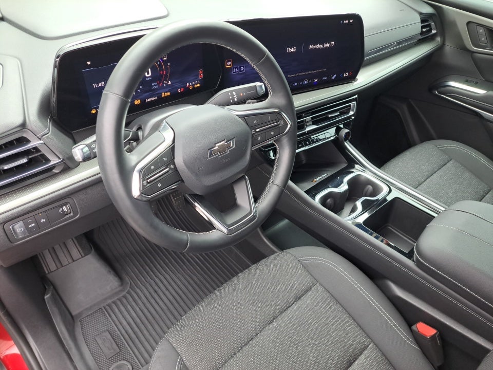 2025 Chevrolet Traverse FWD LT