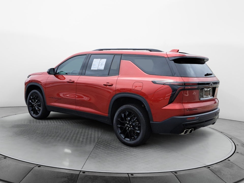 2025 Chevrolet Traverse FWD LT