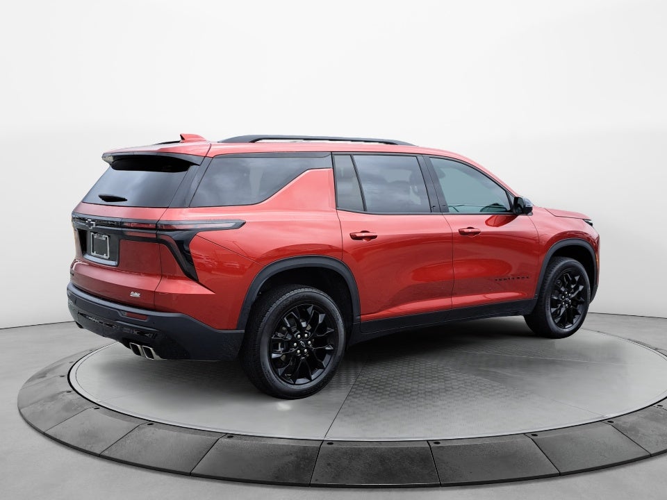 2025 Chevrolet Traverse FWD LT