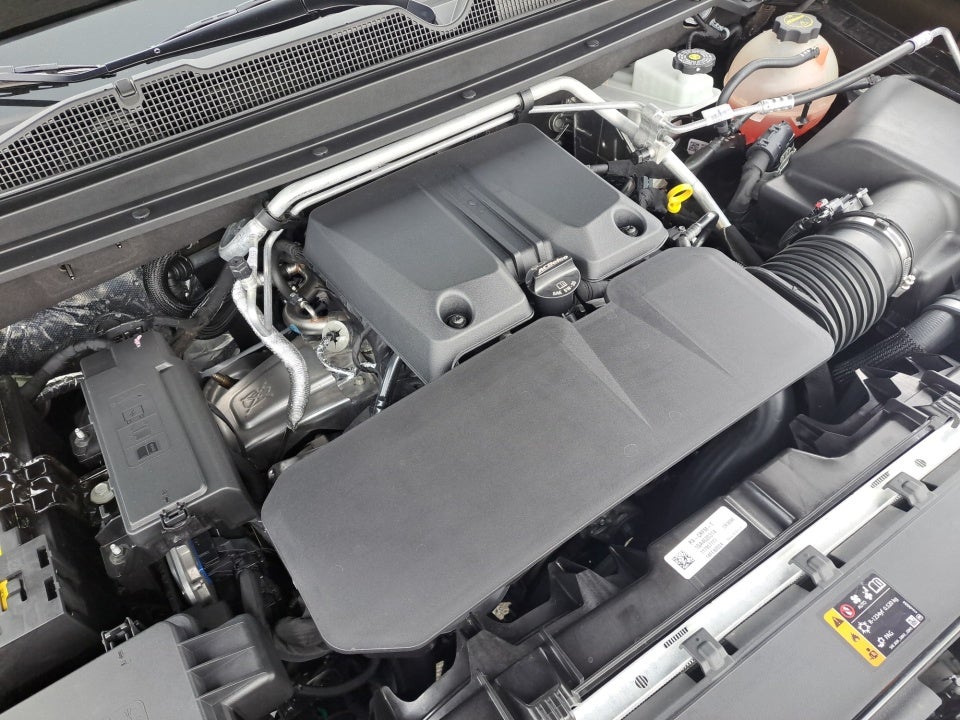 2024 GMC Canyon 4WD AT4