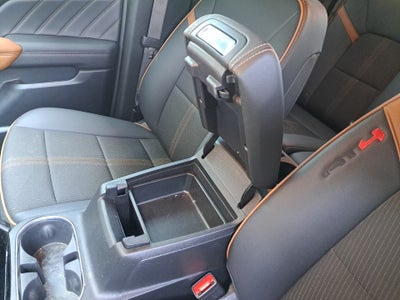 2024 GMC Canyon 4WD AT4