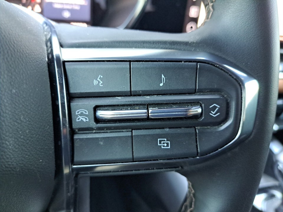 2024 GMC Canyon 4WD AT4