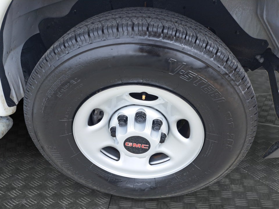 2025 GMC Savana Cargo RWD 2500 Regular Wheelbase Work Van
