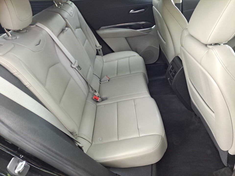 2020 Cadillac XT4 FWD Luxury